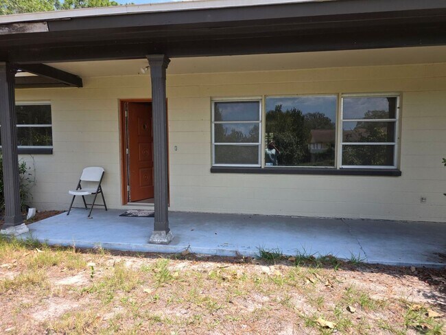 Building Photo - Spacious 3BR/2BA Home with 2-Car Carport & RV/Boat Parking