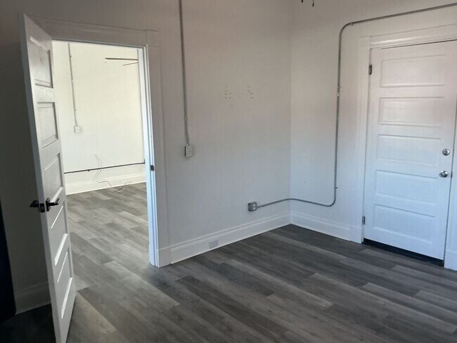 Building Photo - 4539 Montgomery Rd