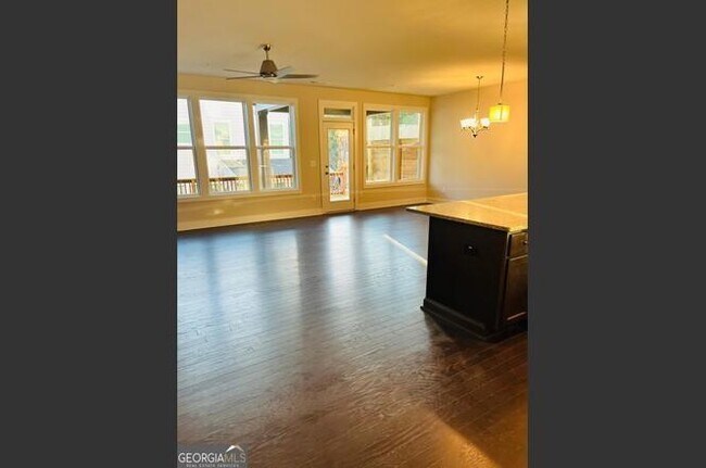 Building Photo - 1222 Waldon Xing