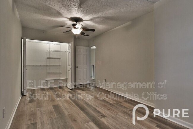 Building Photo - 301 Harbor Heights Dr