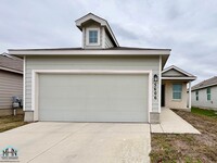 Building Photo - Beautiful 3bed/2bath single story near Ran...