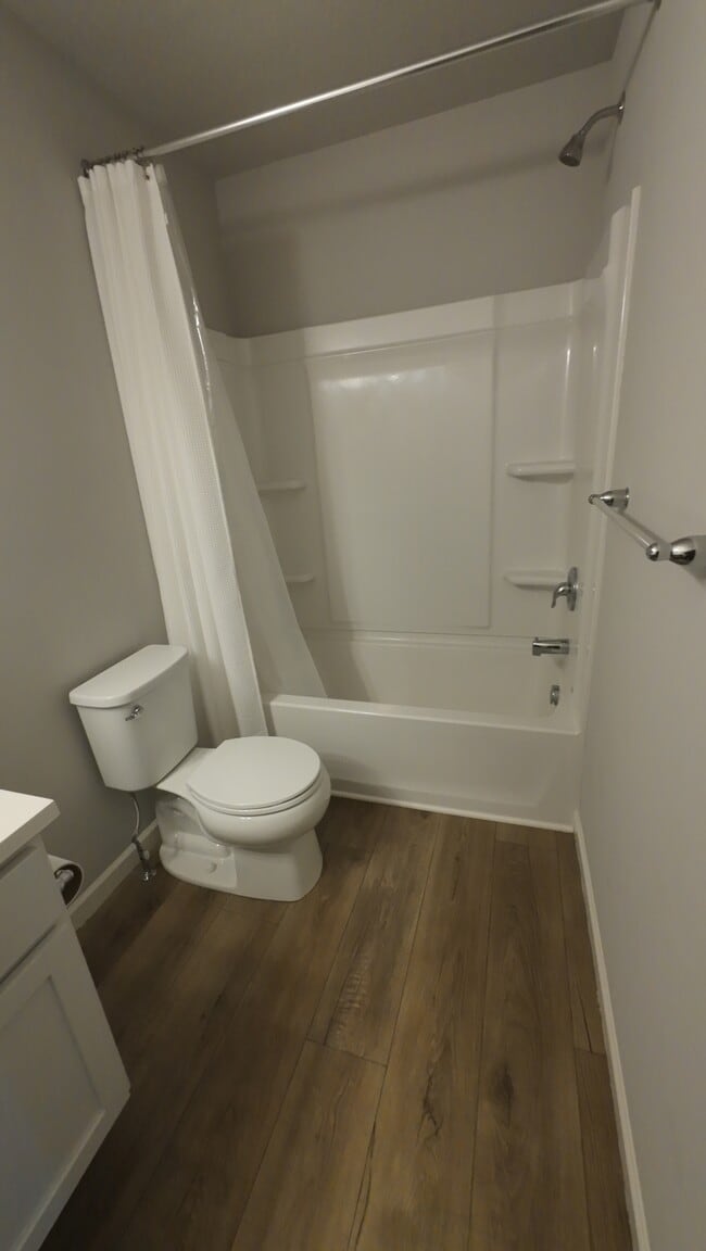 Building Photo - 46 Amber View Ct