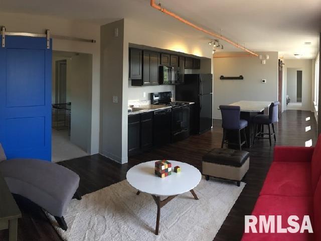 Building Photo - 501 15th St