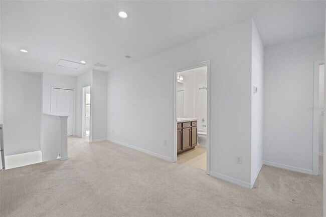 Building Photo - 8561 Canyon Creek Trail