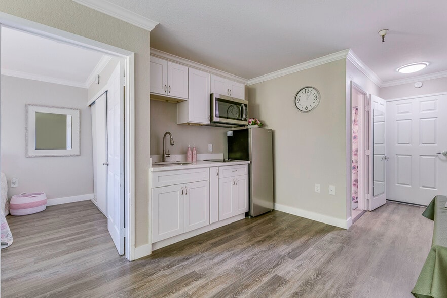 Primary Photo - San Leandro Senior Living