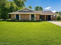 Building Photo - 101 Burrow Dr