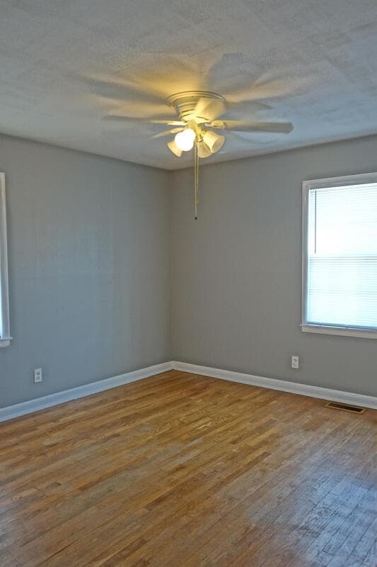 Building Photo - 732 W Arbor Dr NW