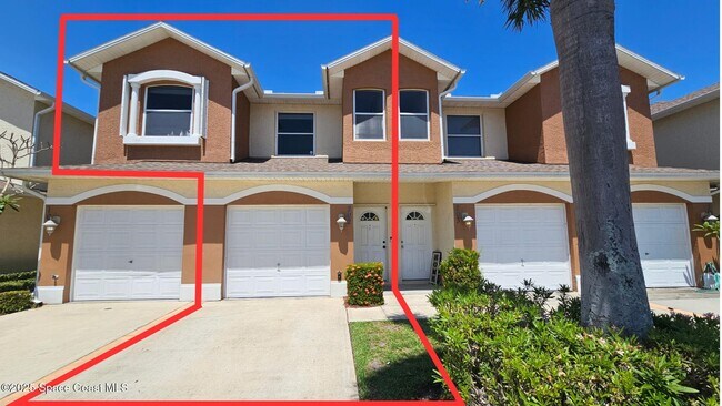 Primary Photo - 1020 Venetian Dr