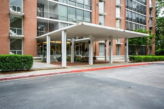 Building Photo - 130 26th St NW
