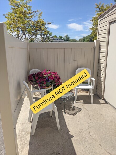 Building Photo - 4539 S 1800 W