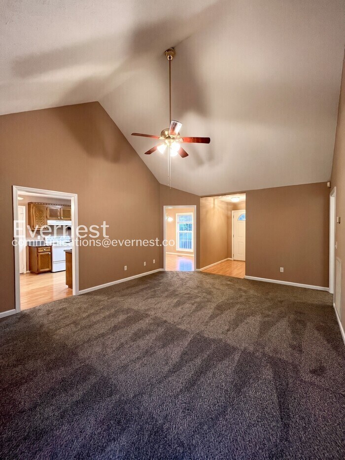 Building Photo - 2924 Bearwallow Rd