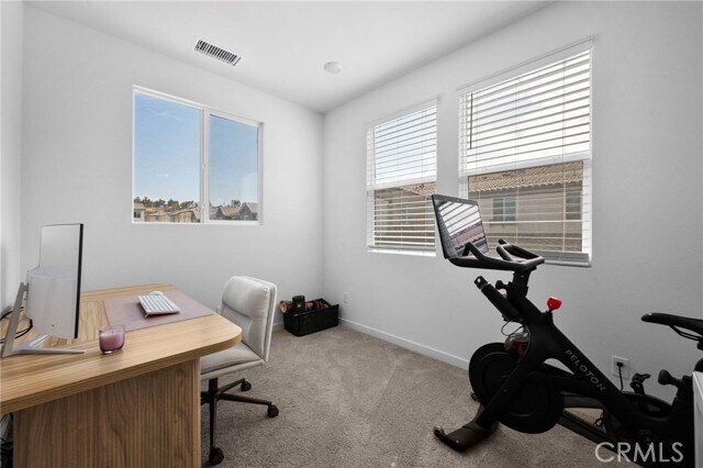 Building Photo - 3959 Lavine Wy