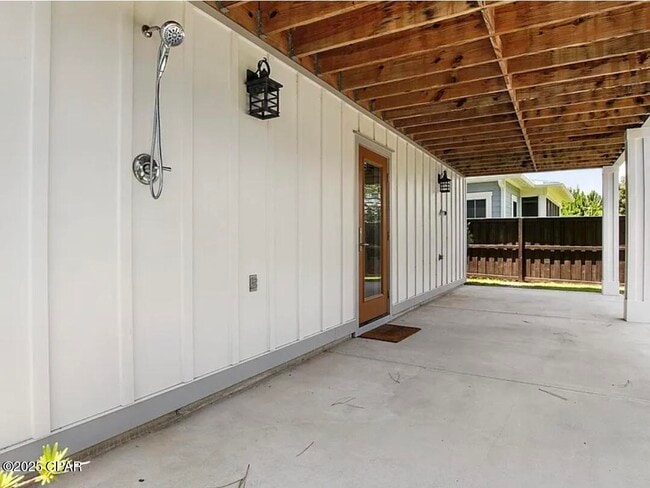 Building Photo - 3555 Sanctuary Dr