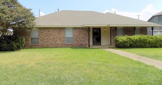 Primary Photo - 513 Woodhollow Dr