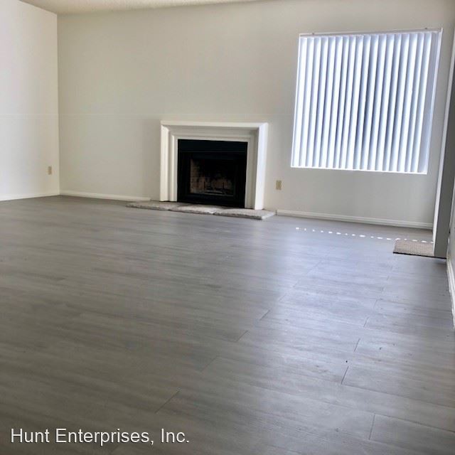 Building Photo - 25957 Redlands Blvd