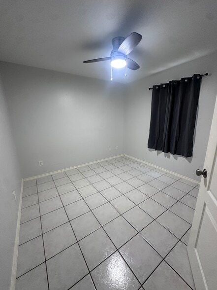 Building Photo - 412 Prescott Loop