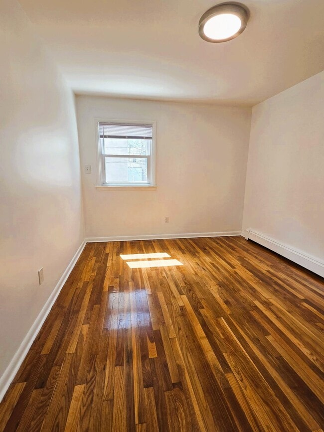 Building Photo - 777 Montgomery St