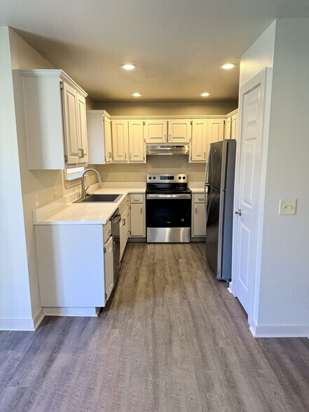 Building Photo - 509 W Briarbrook Ln