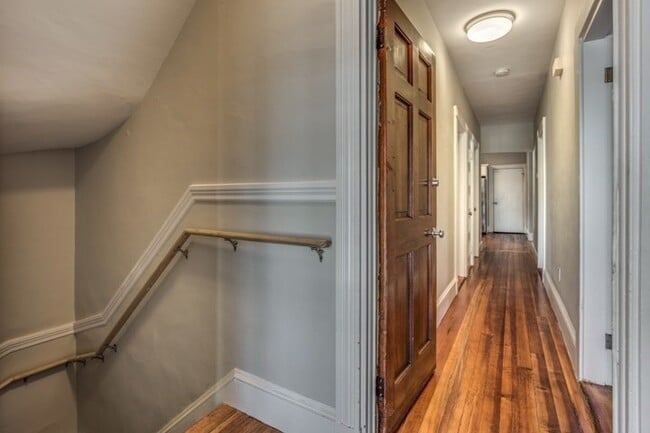 Building Photo - 15 Clementine Park