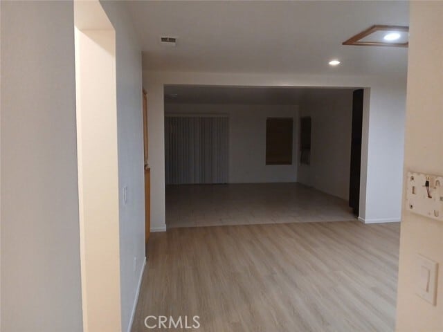 Building Photo - 12067 White Oak Ct