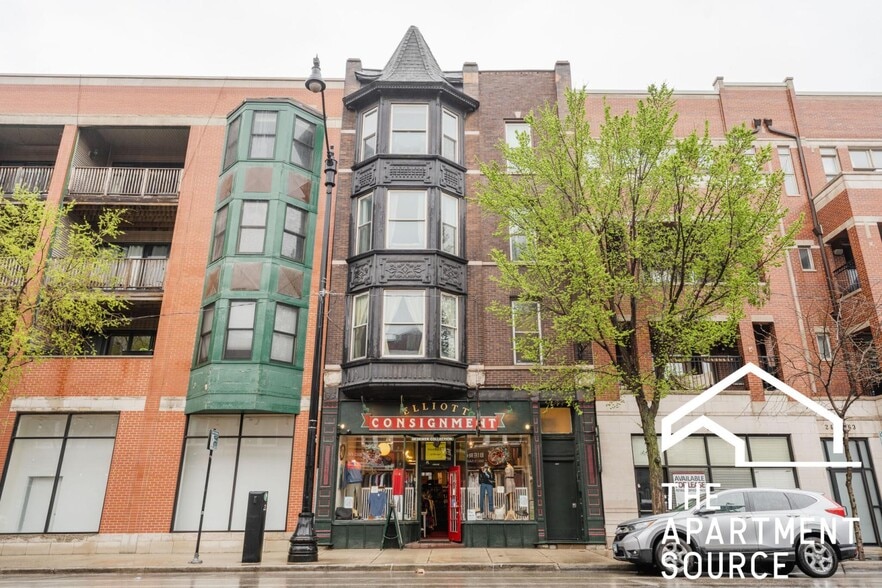 Building Photo - 2465 N Lincoln Ave