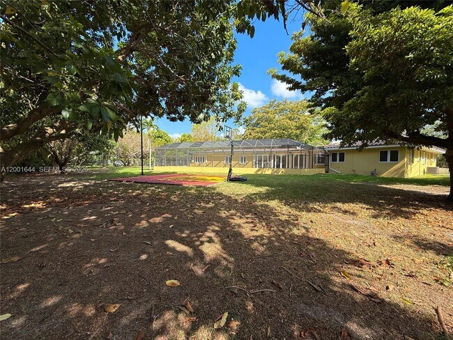 Building Photo - 6282 SW 133rd St