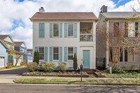 Building Photo - 948 River Breeze Dr