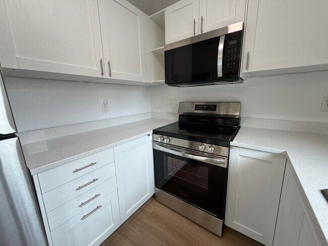 Building Photo - 1307 Rufina Ln