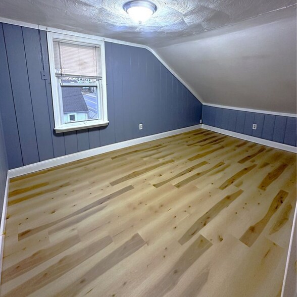 Building Photo - 1-7 Old Mendon Street