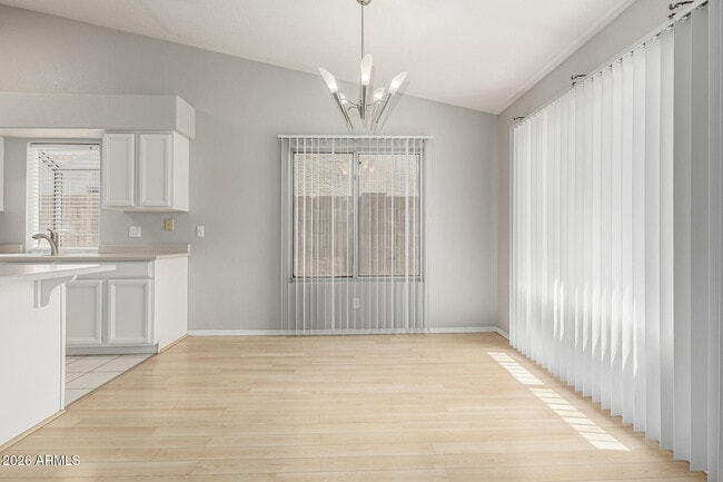 Building Photo - 2243 E Edna Ave