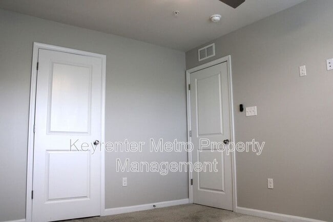 Building Photo - 9818 Ruby Lockhart Blvd