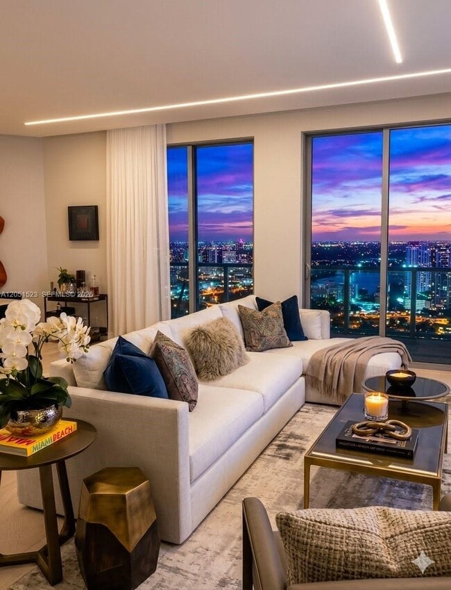 Building Photo - 17301 Biscayne Blvd