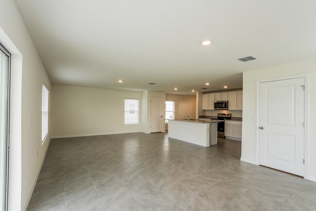 Building Photo - 2921 Great Abaco Wy