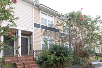 Building Photo - 2181 Del Carmel Way