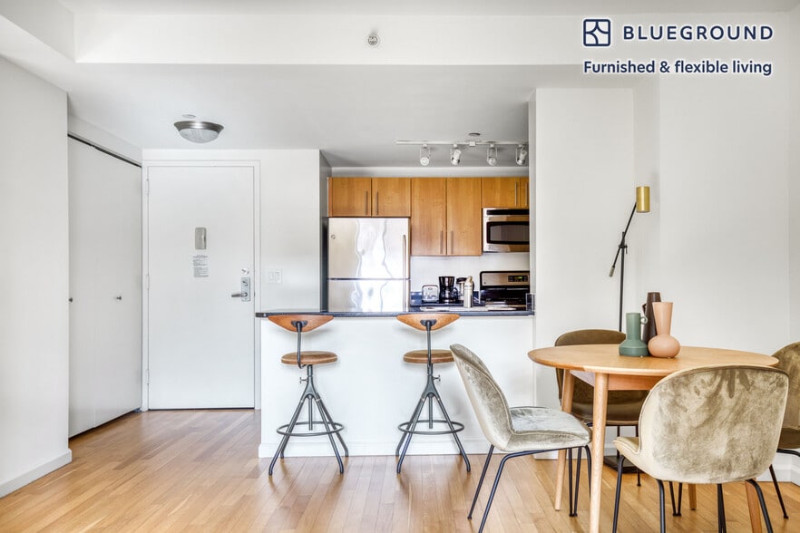 Building Photo - 4-75 48th Avenue-SI FL4-ID690