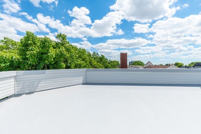 Building Photo - Brand New 2 Bedroom Apartment in Modern Bu...