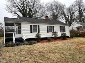 Building Photo - 1207 N Elam Ave