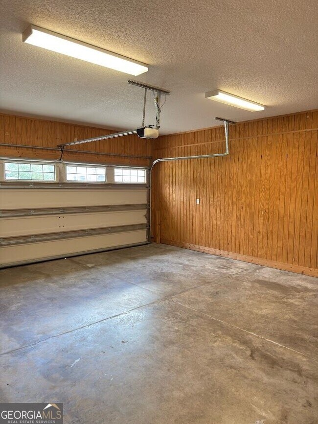 Building Photo - 600 Eagle Blvd