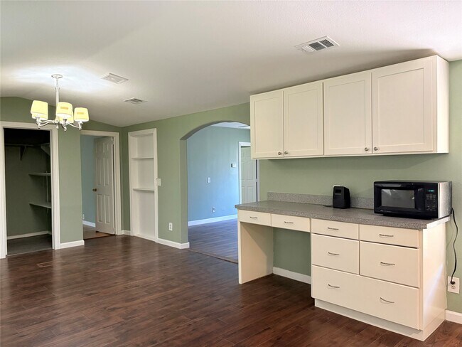 Building Photo - 17807 Dean Ct