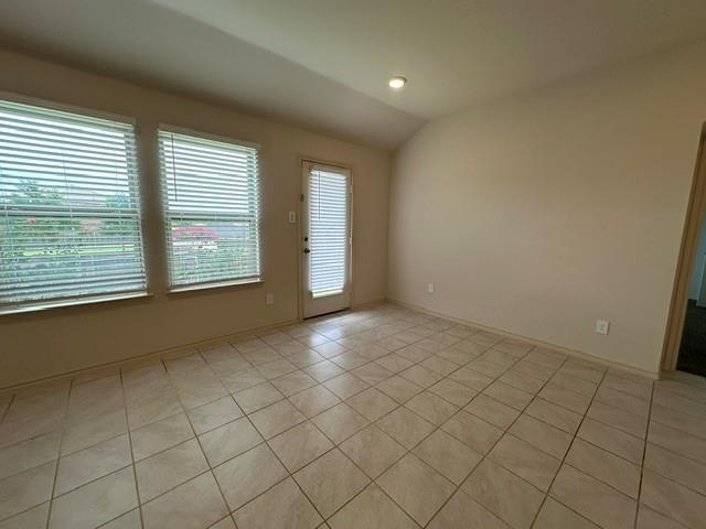 Building Photo - 1202 Meadow Wood Ct