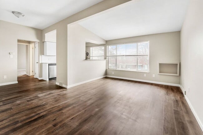 Building Photo - 24571 Kelly Rd