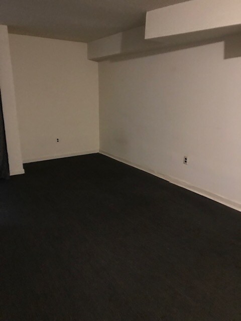 Building Photo - 330 Bainbridge St