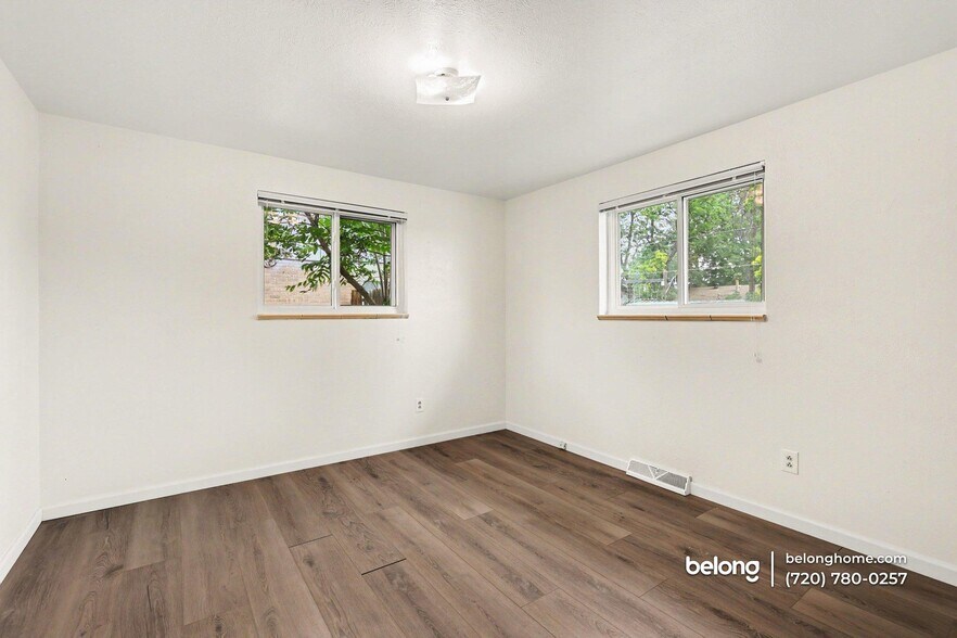 Building Photo - 5318 Flower Cir