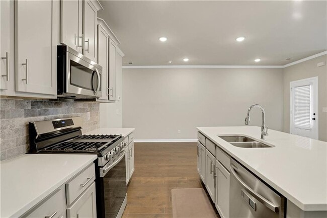 Building Photo - 4364 Sunny Oak Ln