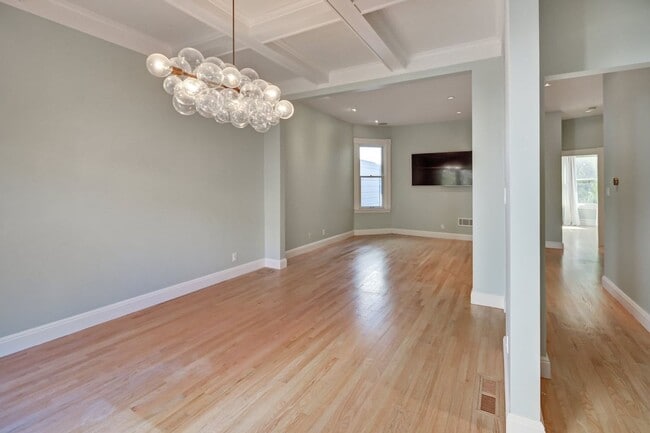 Building Photo - Your home sweet home in San Francisco is in the Noe Valley Neighborhood!