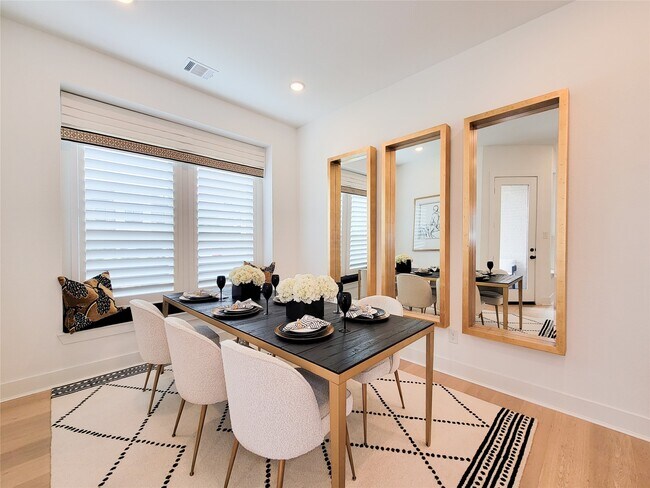 Building Photo - 19730 Riverbed Ln