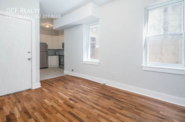 Building Photo - 1720 N Marshall St