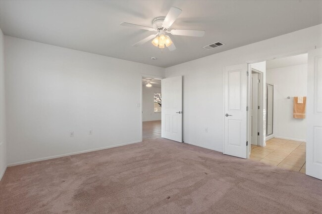 Building Photo - 325 Barrington Farm Ct