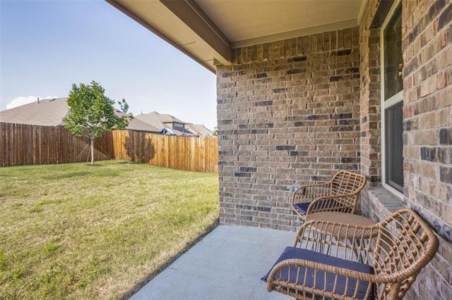 Building Photo - 816 Goldenrod Ln