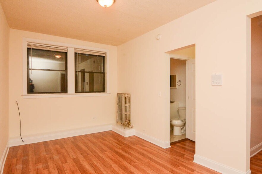 Building Photo - 1742 N Humboldt Blvd